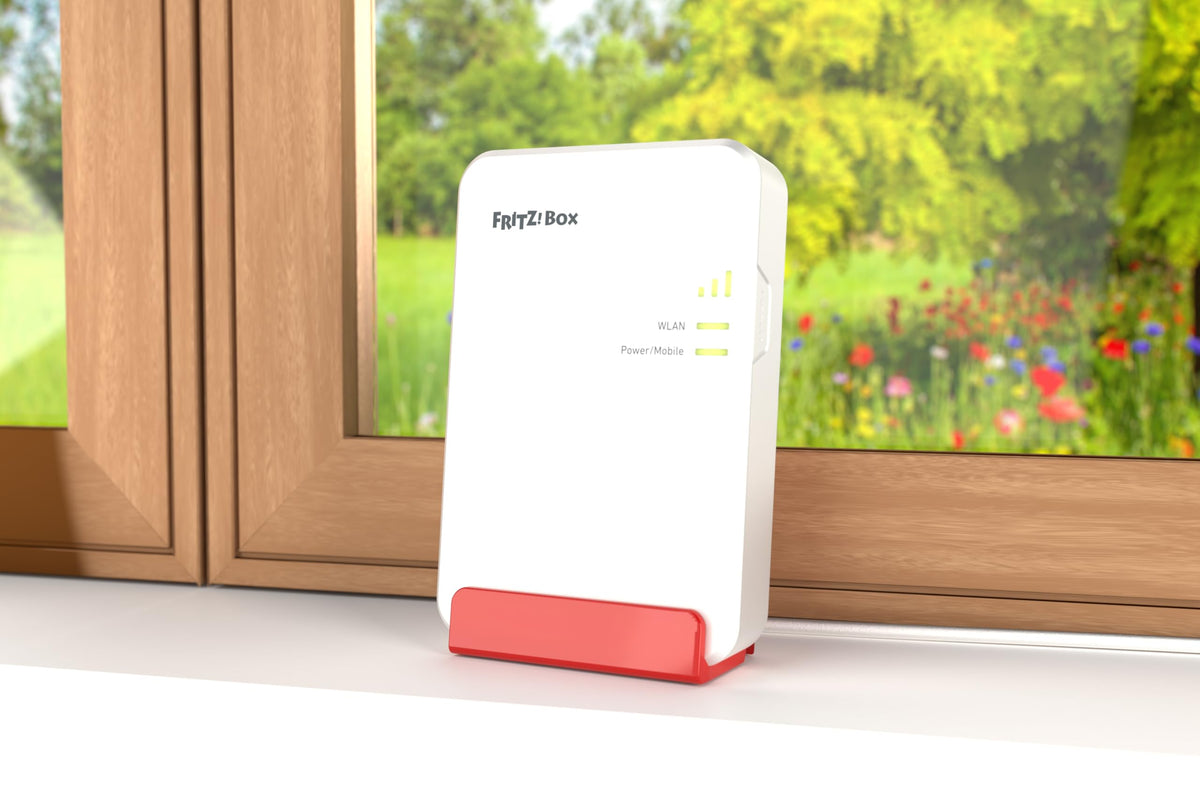 FRITZ!Box 6860 5G – Mobilfunk-Router mit Wi-Fi 6, PoE+, DECT & IP65-Gehäusew